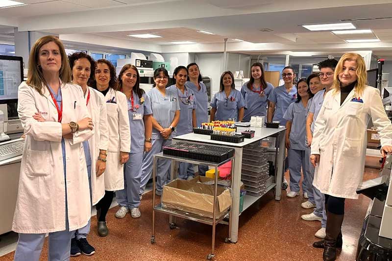 El laboratorio de Ribera Povisa aumenta su capacidad de realizar pruebas tras su renovación